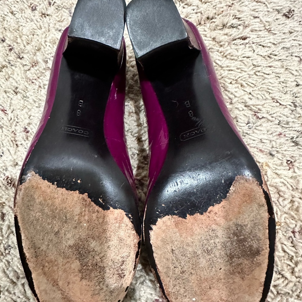 Coach Plum Patent Leather Vintage Heels. Old Hollywood, old money, 40/50’s - Picture 6 of 12